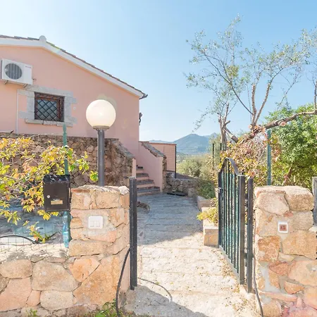 Apartment Elegante Centro San Teodoro (Sardinia)