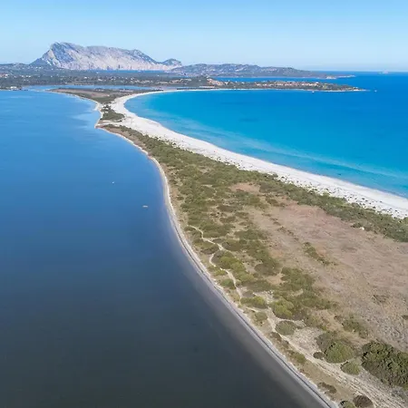Elegante Centro San Teodoro (Sardinia)